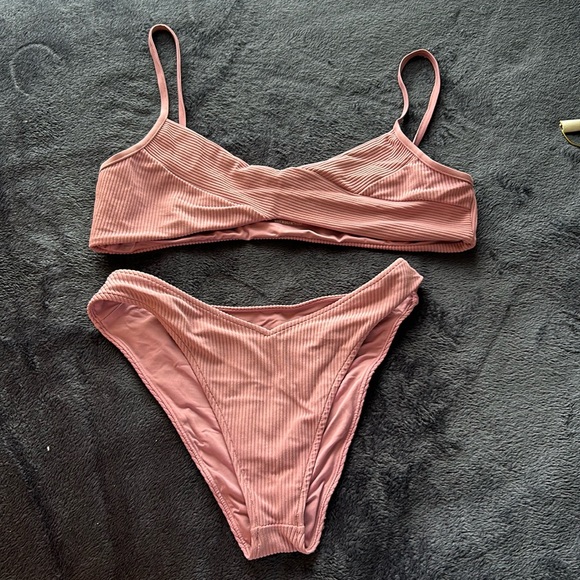 ARO Pink/Purple Bikini - Picture 1 of 7